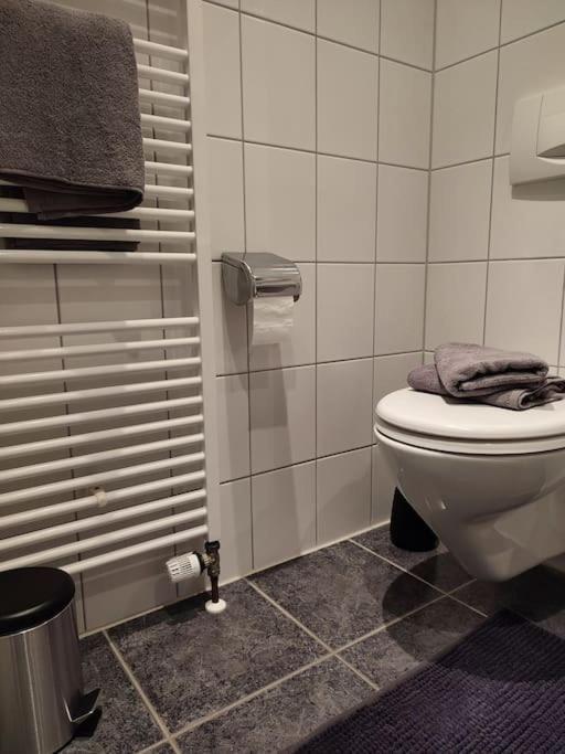 Gemuetliches Ferienapartment Mit Optionaler E-Ladesaeule آيشينزيل المظهر الخارجي الصورة